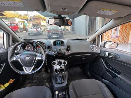 FORD-FIESTA-1.6 SE HATCH 16V FLEX 4P MANUAL FORD-FIESTA-2014