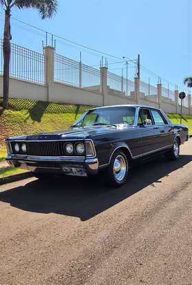 FORD-GALAXIE-1982