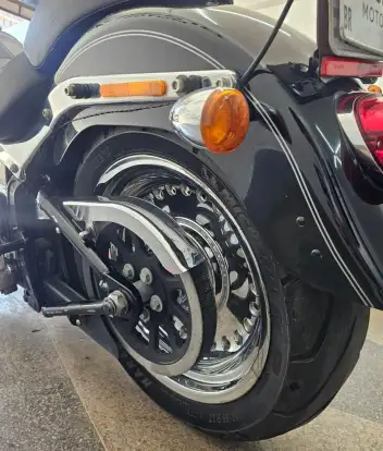 HARLEY-DAVIDSON-FAT BOY FLSTF-2013
