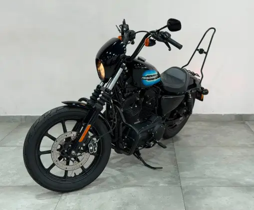 HARLEY-DAVIDSON SPORTSTER IRON 1200 