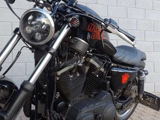 HARLEY-DAVIDSON-SPORTSTER XL 883 R HARLEY-DAVIDSON-SPORTSTER XL 883 R-2013