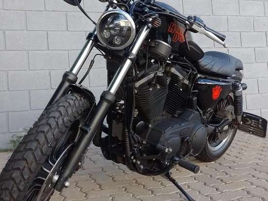 HARLEY-DAVIDSON-SPORTSTER XL 883 R HARLEY-DAVIDSON-SPORTSTER XL 883 R-2013