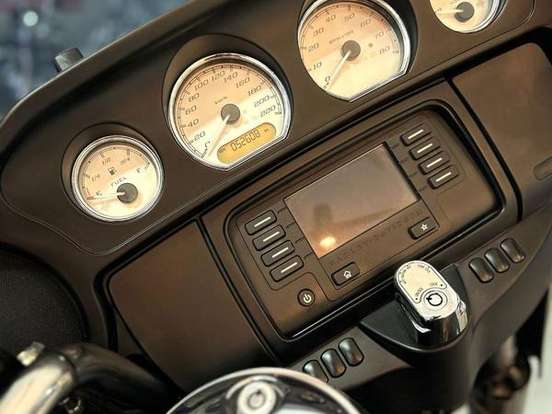 HARLEY-DAVIDSON-STREET GLIDE HARLEY-DAVIDSON-STREET GLIDE-2014