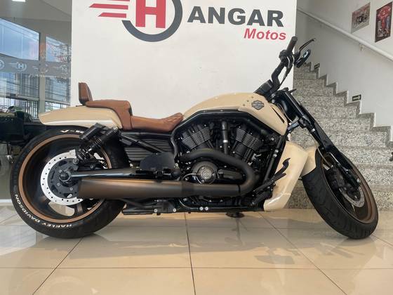 HARLEY-DAVIDSON V-ROD MUSCLE 