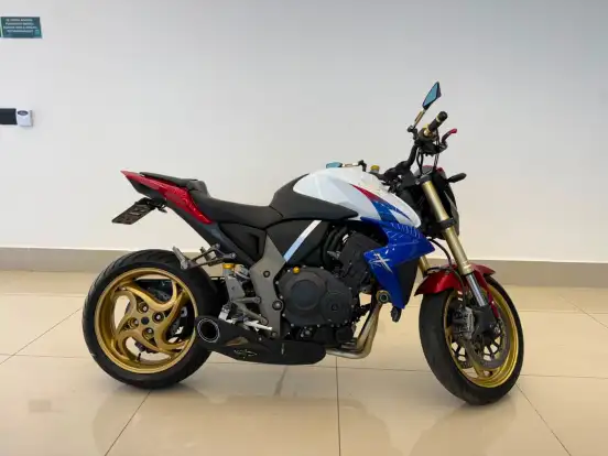 HONDA-CB 1000R HONDA-CB 1000R-2013