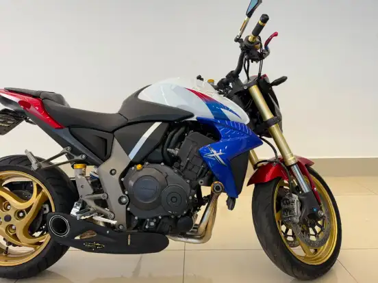 HONDA-CB 1000R-2013