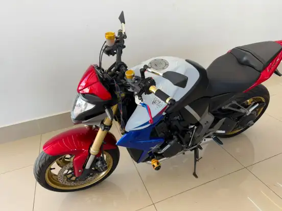 HONDA-CB 1000R-2013