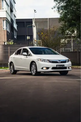 HONDA CIVIC 2.0 LXR 16V FLEX 4P AUTOMÁTICO HONDA CIVIC 2.0 LXR 16V FLEX 4P AUTOMÁTICO