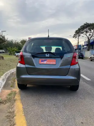HONDA-FIT-2009