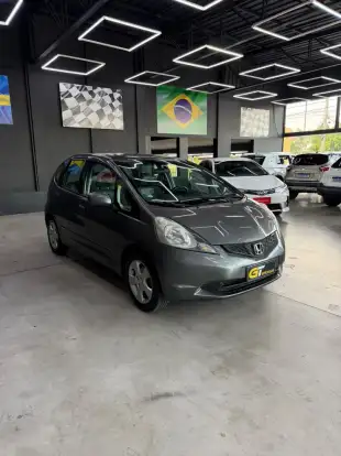 HONDA-FIT-2009