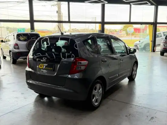 HONDA-FIT-1.4 LX 16V FLEX 4P MANUAL HONDA-FIT-2009