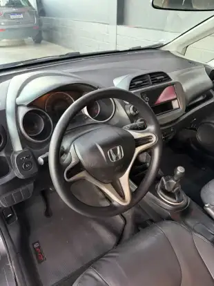 HONDA-FIT-1.4 LX 16V FLEX 4P MANUAL HONDA-FIT-2009