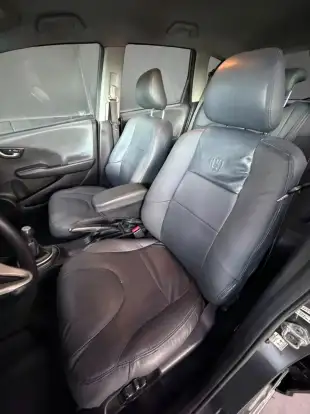 HONDA-FIT-2009