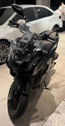 HONDA ADV 
