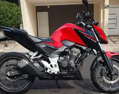 HONDA CB 300F TWISTER ABS HONDA CB 300F TWISTER ABS