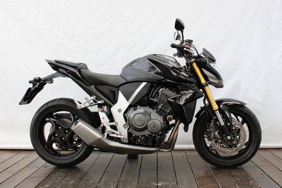 HONDA CB 1000R 