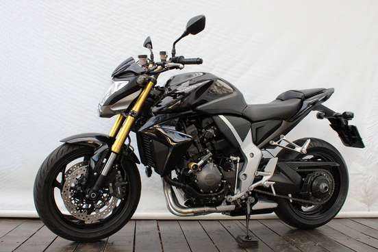 HONDA-CB 1000R-2015