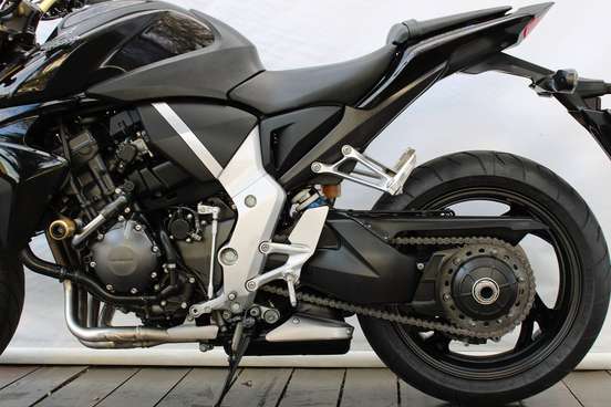 HONDA-CB 1000R-2015