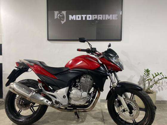 HONDA CB 300R 