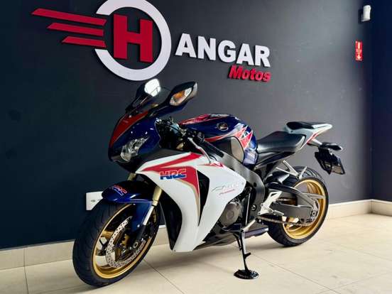 HONDA-CBR 1000RR FIREBLADE HONDA-CBR 1000RR FIREBLADE-2011