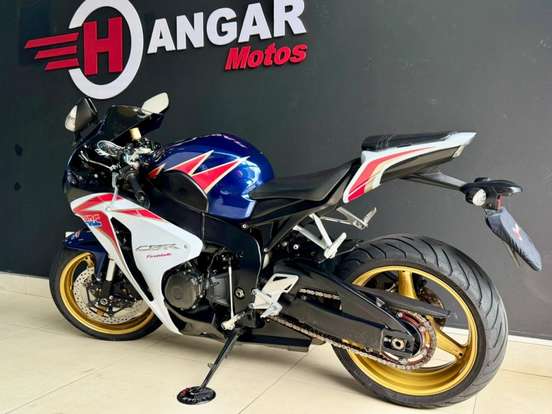 HONDA-CBR 1000RR FIREBLADE-2011