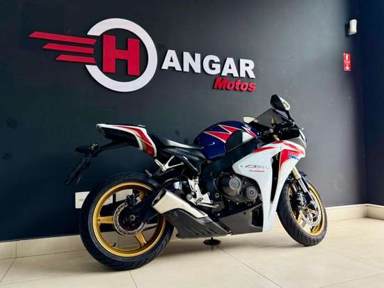 HONDA-CBR 1000RR FIREBLADE-2011