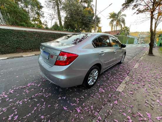 HONDA-CIVIC-2012