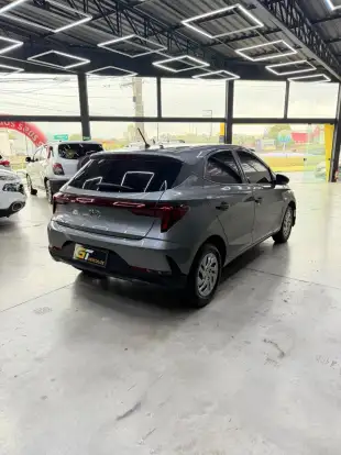 HYUNDAI-HB20-2023