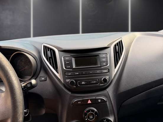 HYUNDAI-HB20-2018