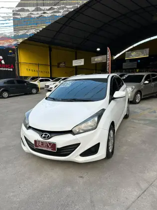 HYUNDAI HB20S 1.6 COMFORT PLUS 16V FLEX 4P AUTOMÁTICO HYUNDAI HB20S 1.6 COMFORT PLUS 16V FLEX 4P AUTOMÁTICO