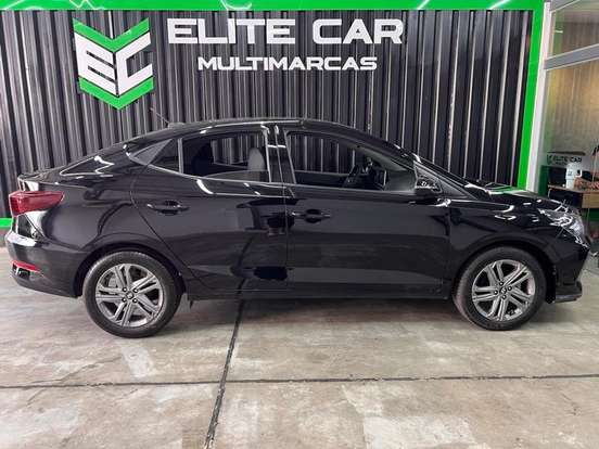 HYUNDAI-HB20S-2024