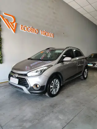 HYUNDAI HB20X 1.6 16V STYLE FLEX 4P AUTOMÁTICO
