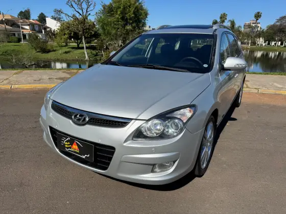 HYUNDAI I30 CW 2.0 MPFI GLS 16V GASOLINA 4P AUTOMÁTICO HYUNDAI I30 CW 2.0 MPFI GLS 16V GASOLINA 4P AUTOMÁTICO