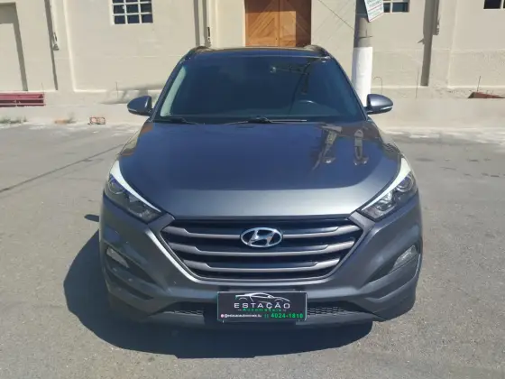 HYUNDAI TUCSON 1.6 16V T-GDI GASOLINA GLS ECOSHIFT HYUNDAI TUCSON 1.6 16V T-GDI GASOLINA GLS ECOSHIFT
