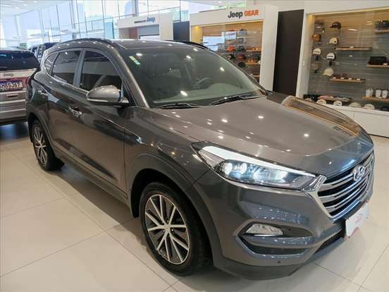 HYUNDAI-TUCSON-2021