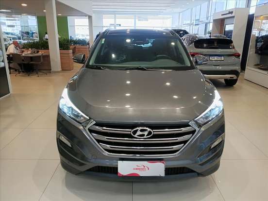 HYUNDAI-TUCSON-2021