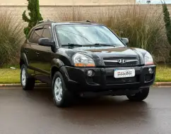 HYUNDAI TUCSON 2.0 MPFI GLS 16V 143CV 2WD GASOLINA 4P AUTOMÁTICO HYUNDAI TUCSON 2.0 MPFI GLS 16V 143CV 2WD GASOLINA 4P AUTOMÁTICO