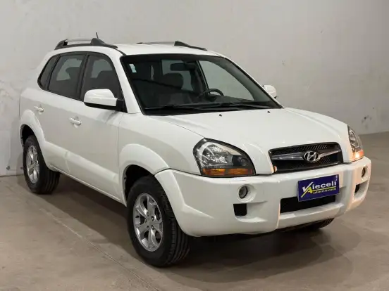HYUNDAI-TUCSON-2015