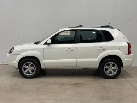 HYUNDAI-TUCSON-2015