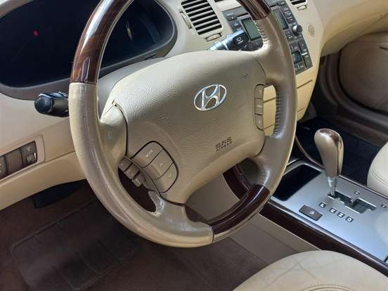 HYUNDAI-AZERA-3.3 MPFI GLS SEDAN V6 24V GASOLINA 4P AUTOMÁTICO HYUNDAI-AZERA-2010