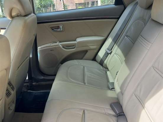 HYUNDAI-AZERA-3.3 MPFI GLS SEDAN V6 24V GASOLINA 4P AUTOMÁTICO HYUNDAI-AZERA-2010