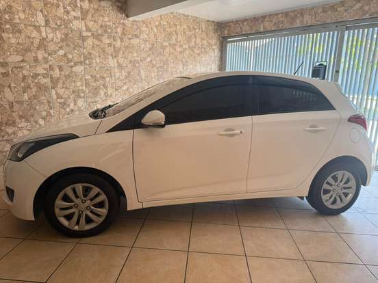 HYUNDAI-HB20-2018