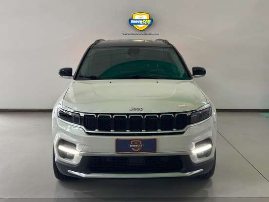 JEEP-COMMANDER-2022