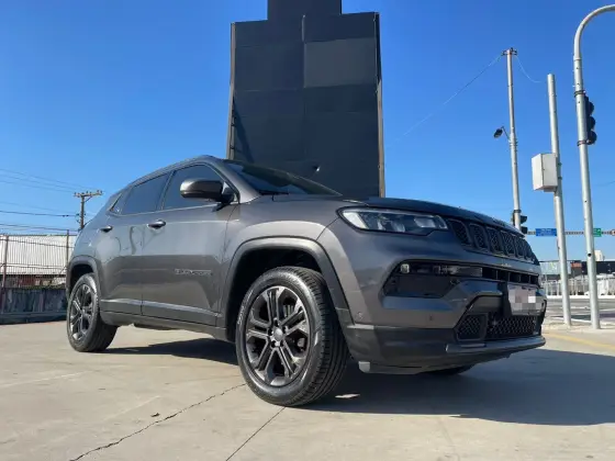 JEEP COMPASS 1.3 T270 TURBO FLEX LONGITUDE AT6 JEEP COMPASS 1.3 T270 TURBO FLEX LONGITUDE AT6