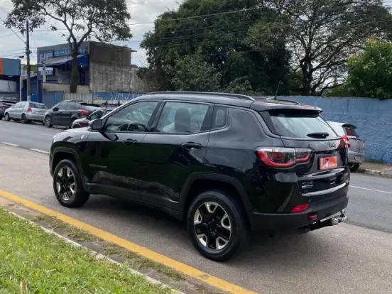 JEEP-COMPASS-2.0 16V DIESEL TRAILHAWK 4X4 AUTOMÁTICO JEEP-COMPASS-2017