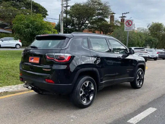 JEEP-COMPASS-2.0 16V DIESEL TRAILHAWK 4X4 AUTOMÁTICO JEEP-COMPASS-2017