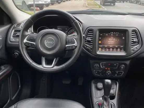 JEEP-COMPASS-2.0 16V DIESEL TRAILHAWK 4X4 AUTOMÁTICO JEEP-COMPASS-2017