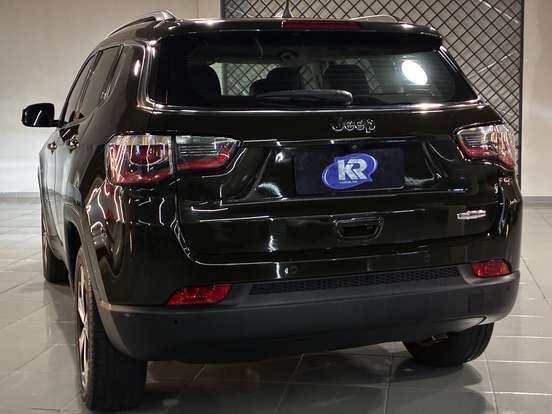 JEEP-COMPASS-2.0 16V FLEX LONGITUDE AUTOMÁTICO JEEP-COMPASS-2017