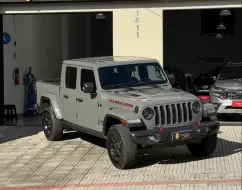 JEEP GLADIATOR 3.6 V6 GASOLINA RUBICON 4P 4X4 AT8 JEEP GLADIATOR 3.6 V6 GASOLINA RUBICON 4P 4X4 AT8