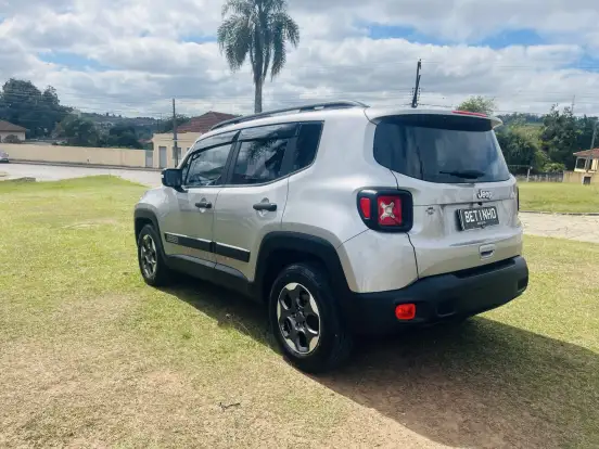 JEEP-RENEGADE-2019